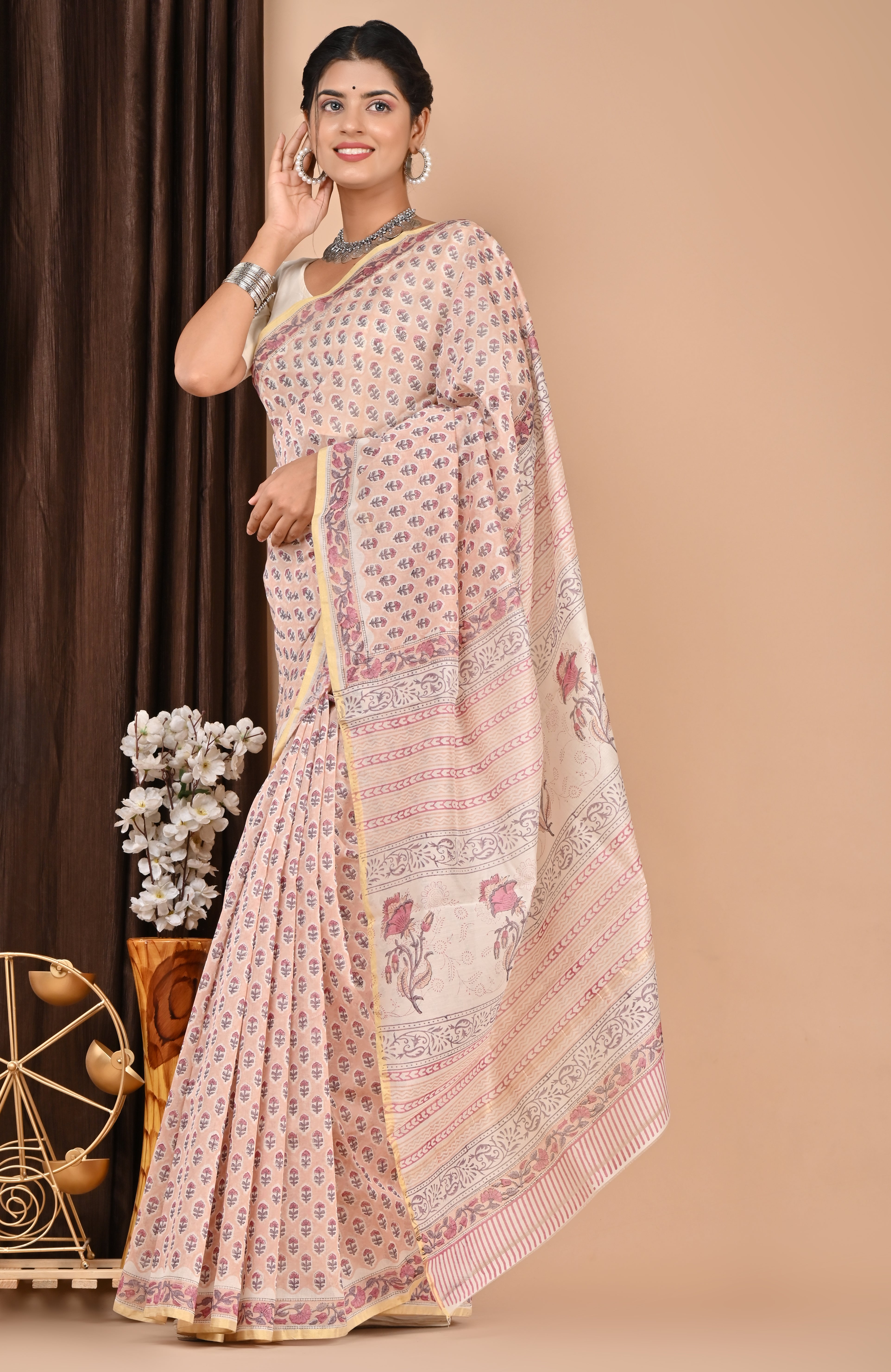 Beautifully Hand carfted Chanderi Saree (CHSAR14) - ShalviFashion