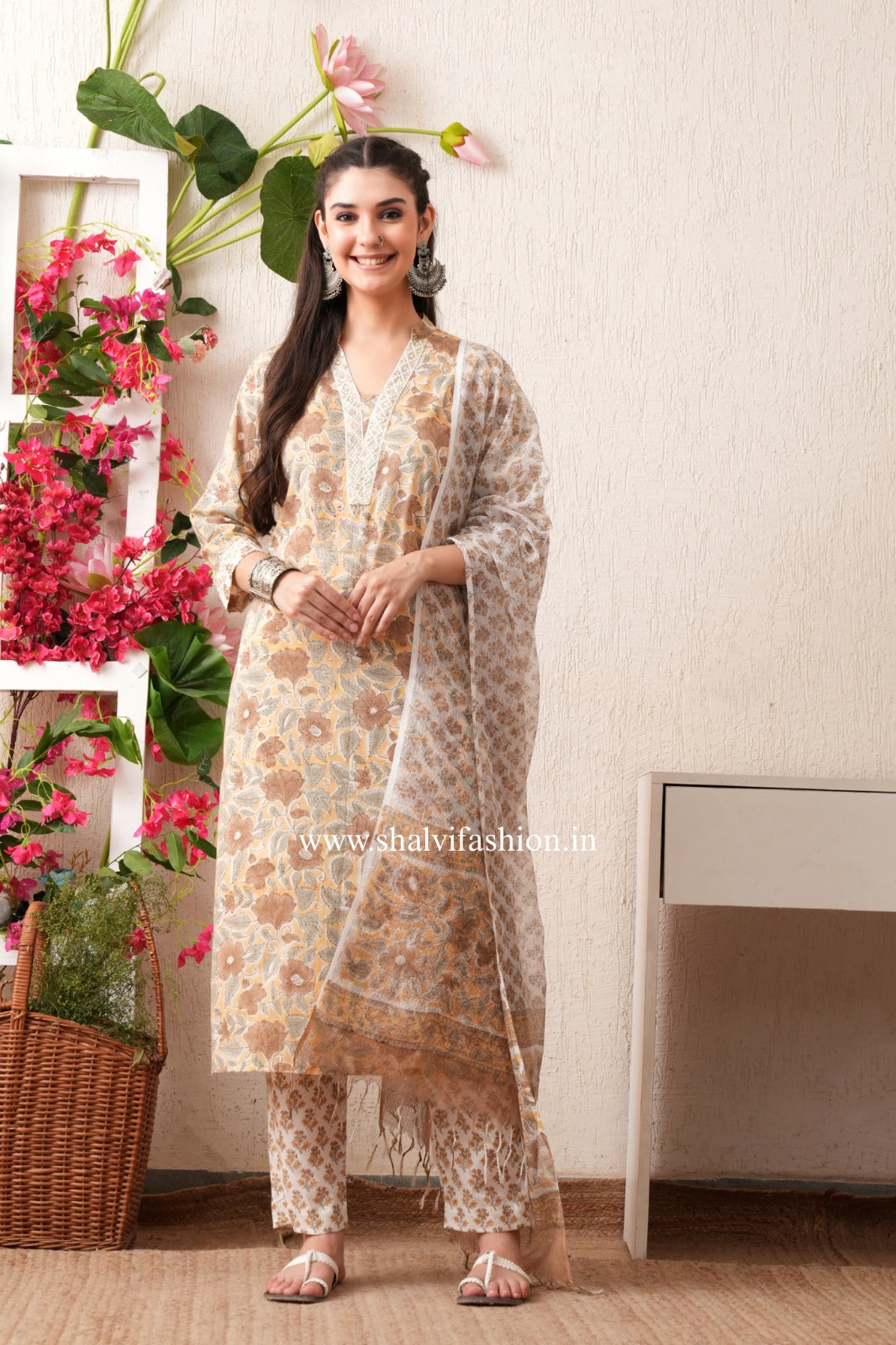 Shop hand block print pure cotton suits with kota  doria dupatta (CSS450)