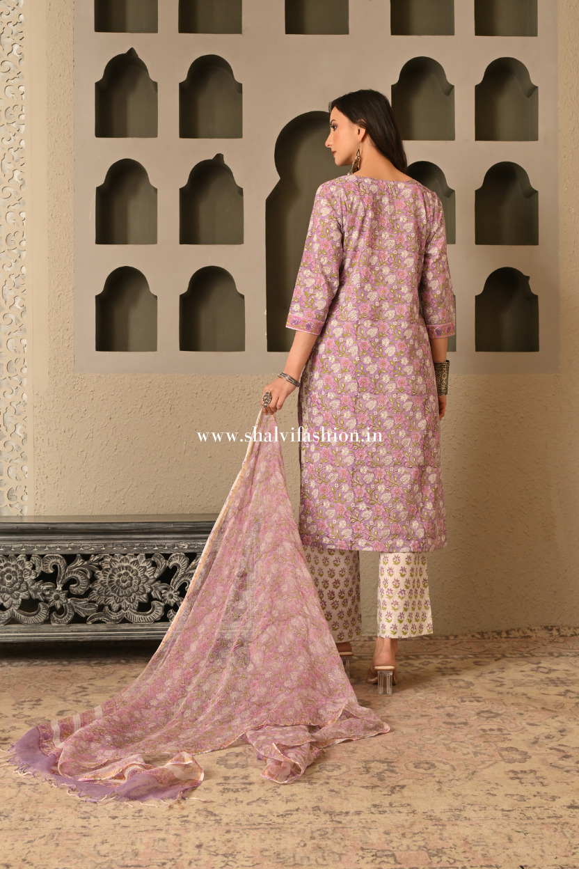 Shop block print cotton suits with doria dupatta online (CSS535)