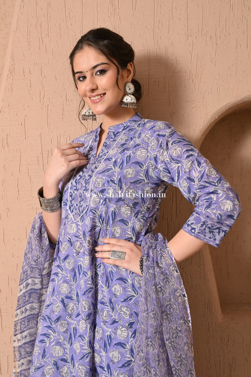 Shop hand block print cotton suits with kota dupatta online (CSS596)