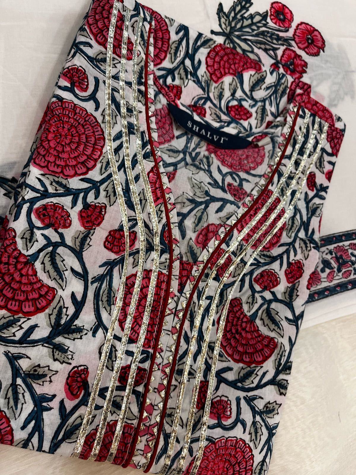 Shop hand block print cotton suits with mulmul dupatta in jaipur (CSS93MUL)