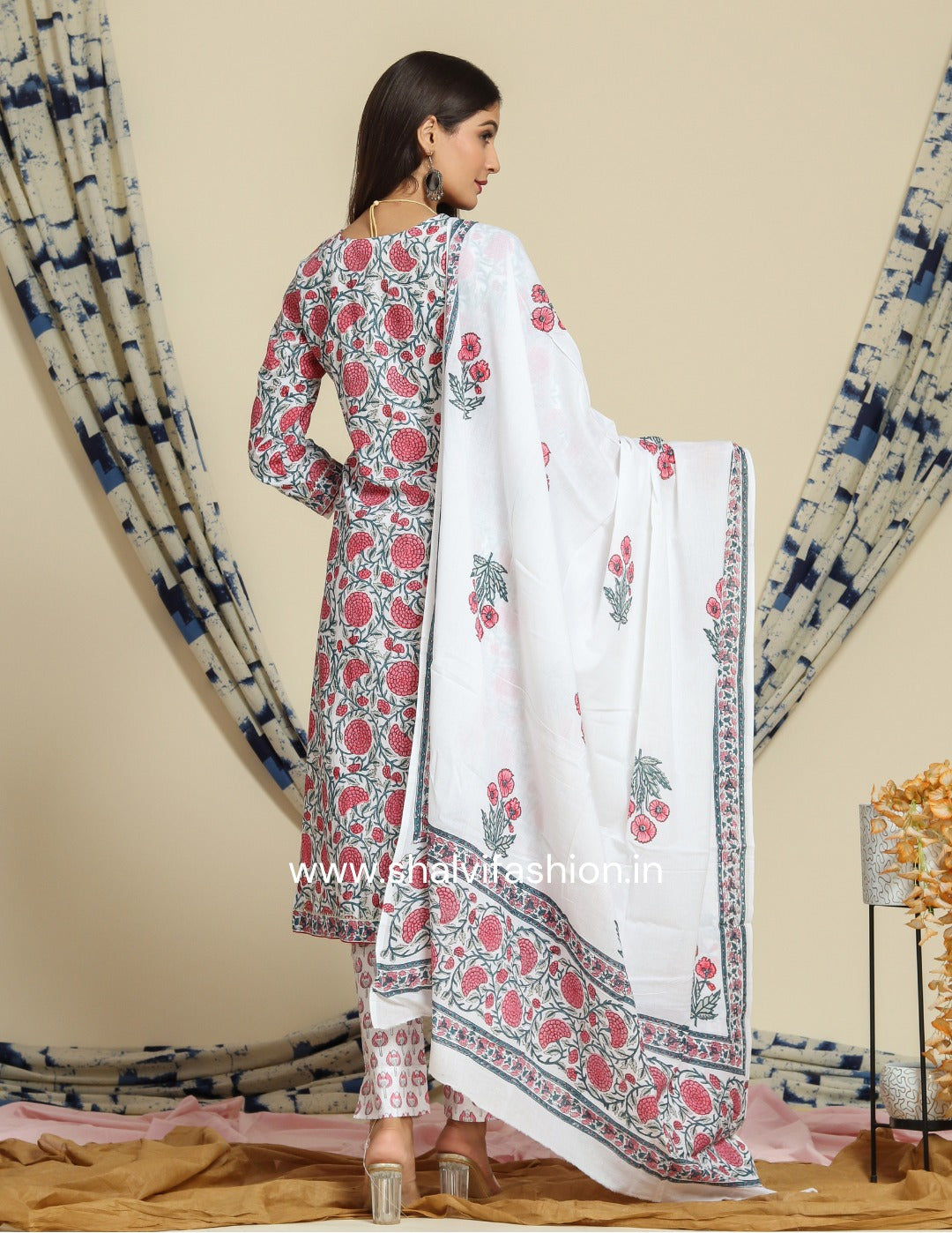 Shop hand block print cotton suits with mulmul dupatta in jaipur (CSS93MUL)