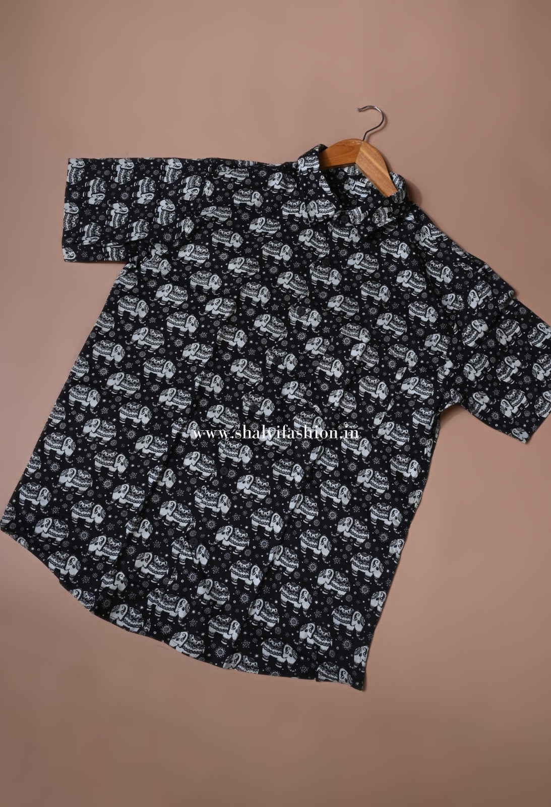 Shop summer collection cotton shirts for men (MCH06)