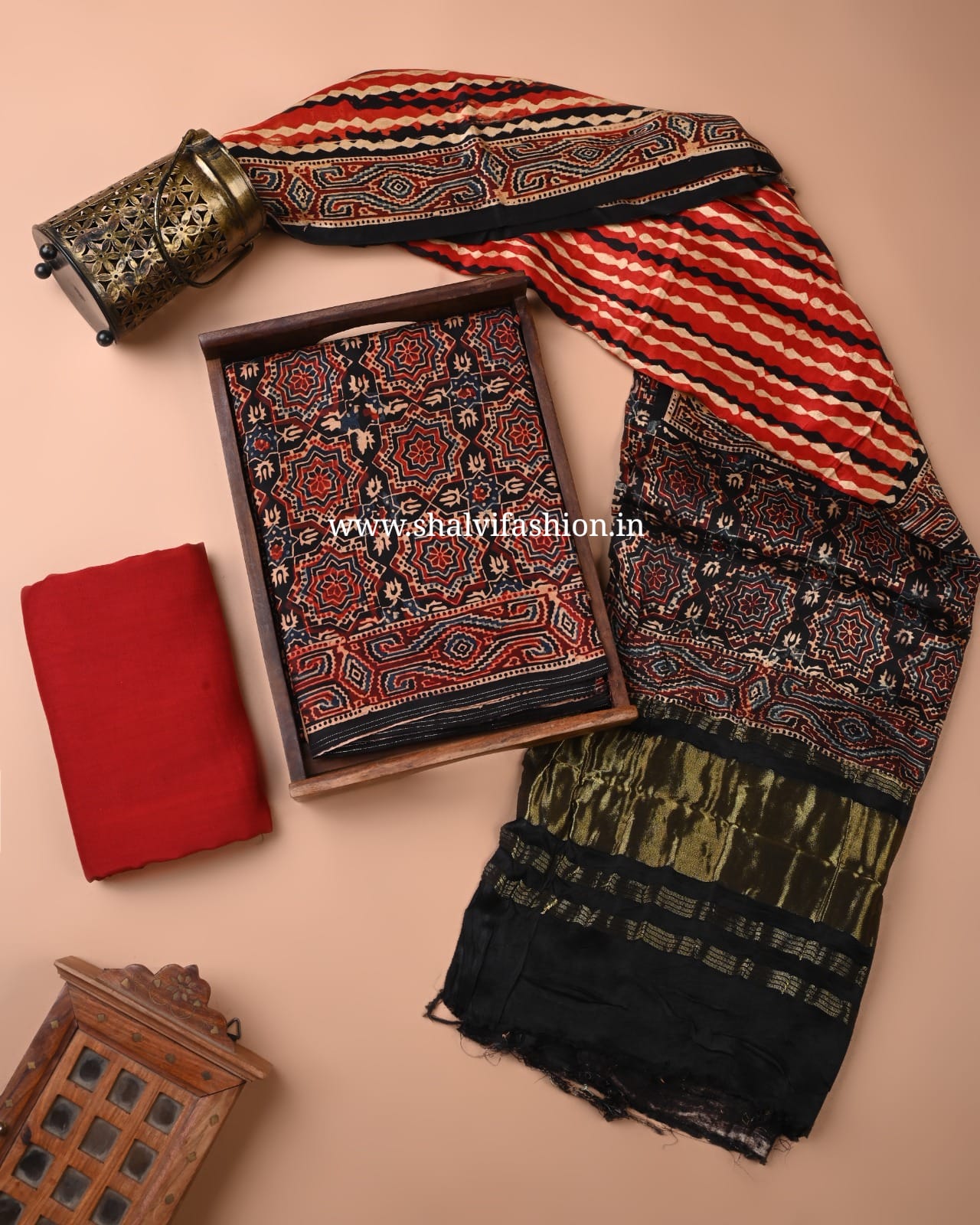 Shop unstitched modal silk suits with lagdipatta dupatta (MOD154)