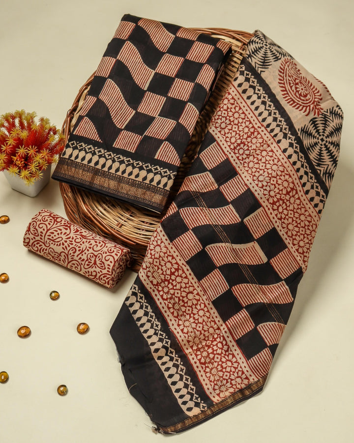 Hot pink cotton maheshwari zari border dress material | Kiran's Boutique