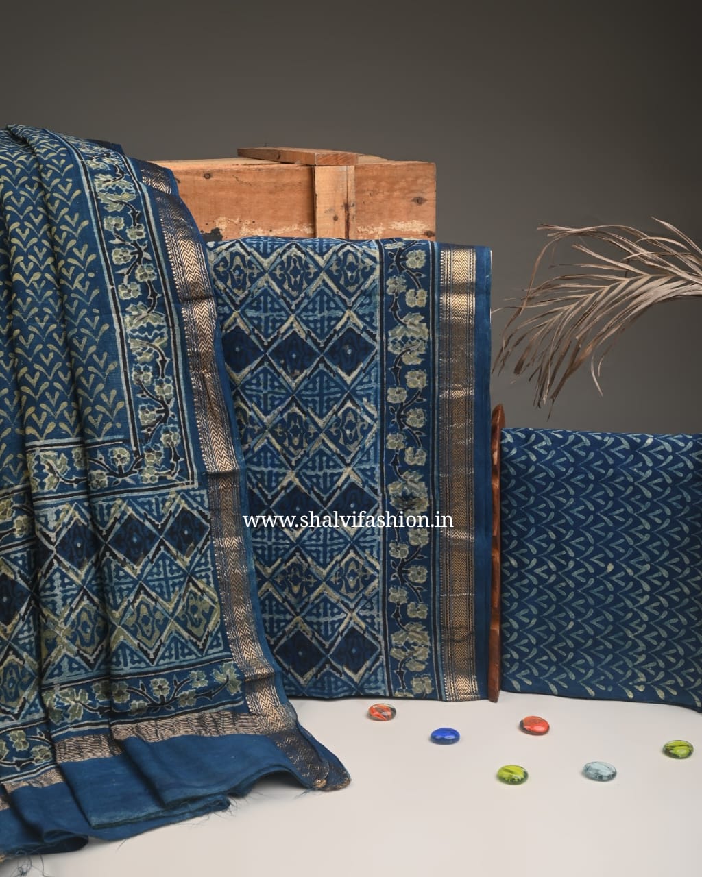 Shop unstitched ajrak print maheshwari silk suits online (MSL507)