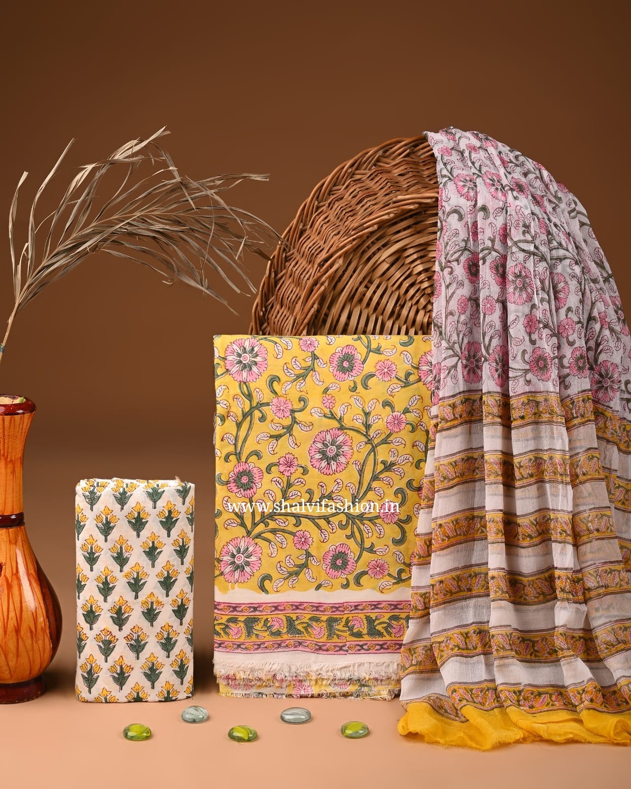 Shop block printed cotton suits online (PCHF529)