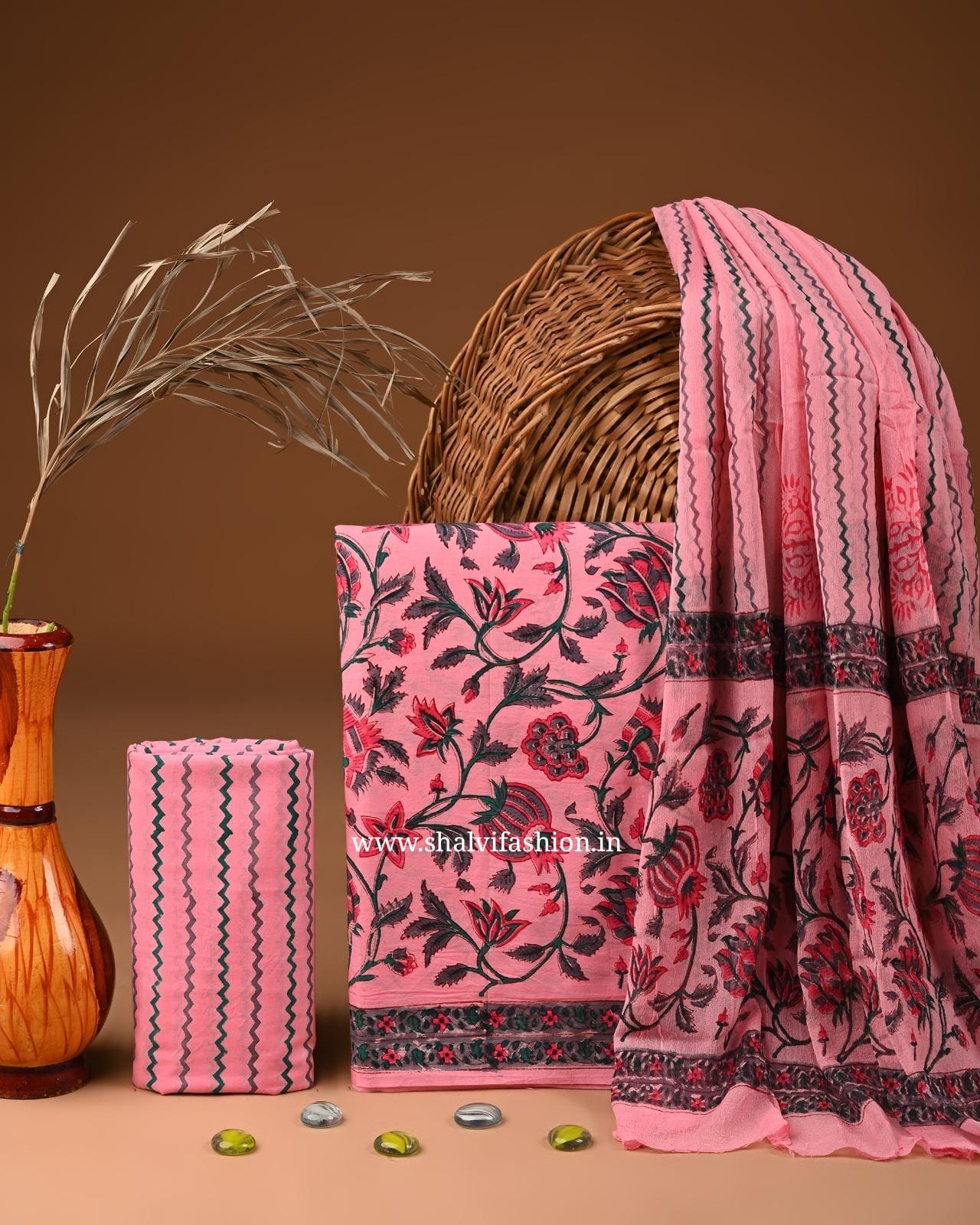Shop block print cotton suits with chiffon dupatta in jaipur (PCHF537)