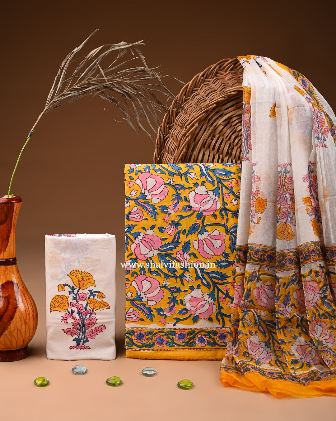 Shop jaipuri print cotton suits with kota dupatta online (PCHF564)