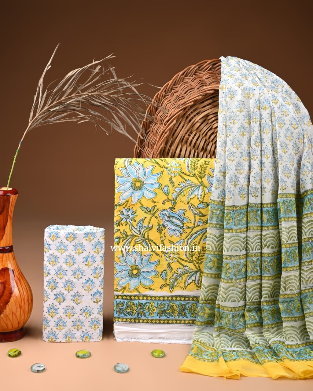 Shop unstitched block print cotton suits online (PCHF574)