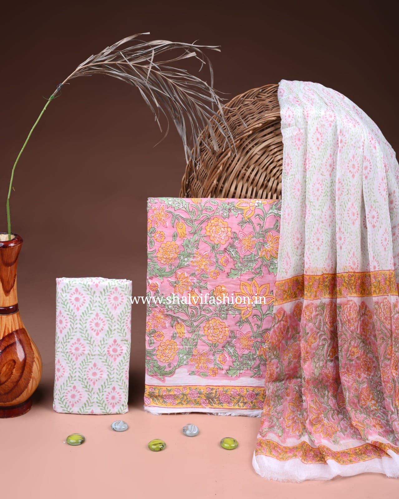 Shop block printed cotton suits with chiffon dupatta online shopping (PCHF681)