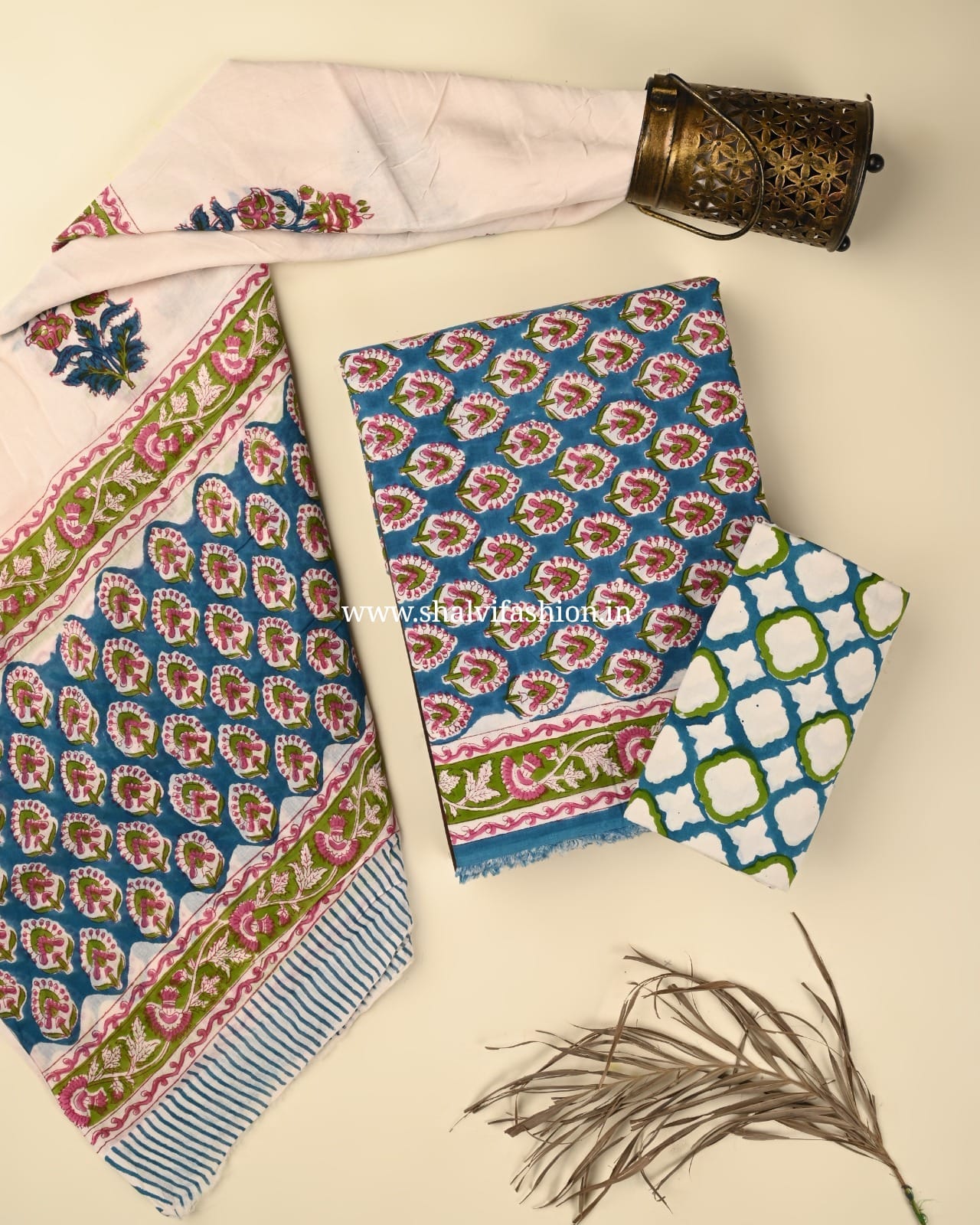Shop sanganeri print cotton suits with mulmul dupatta (PRMUL526)