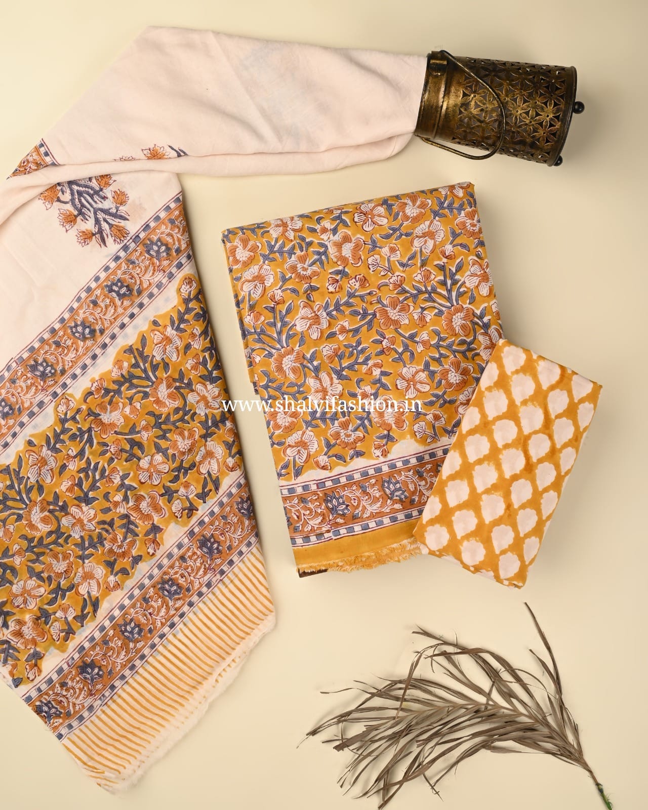 Shop block printed cotton suits with mulmul dupatta online (PRMUL528)