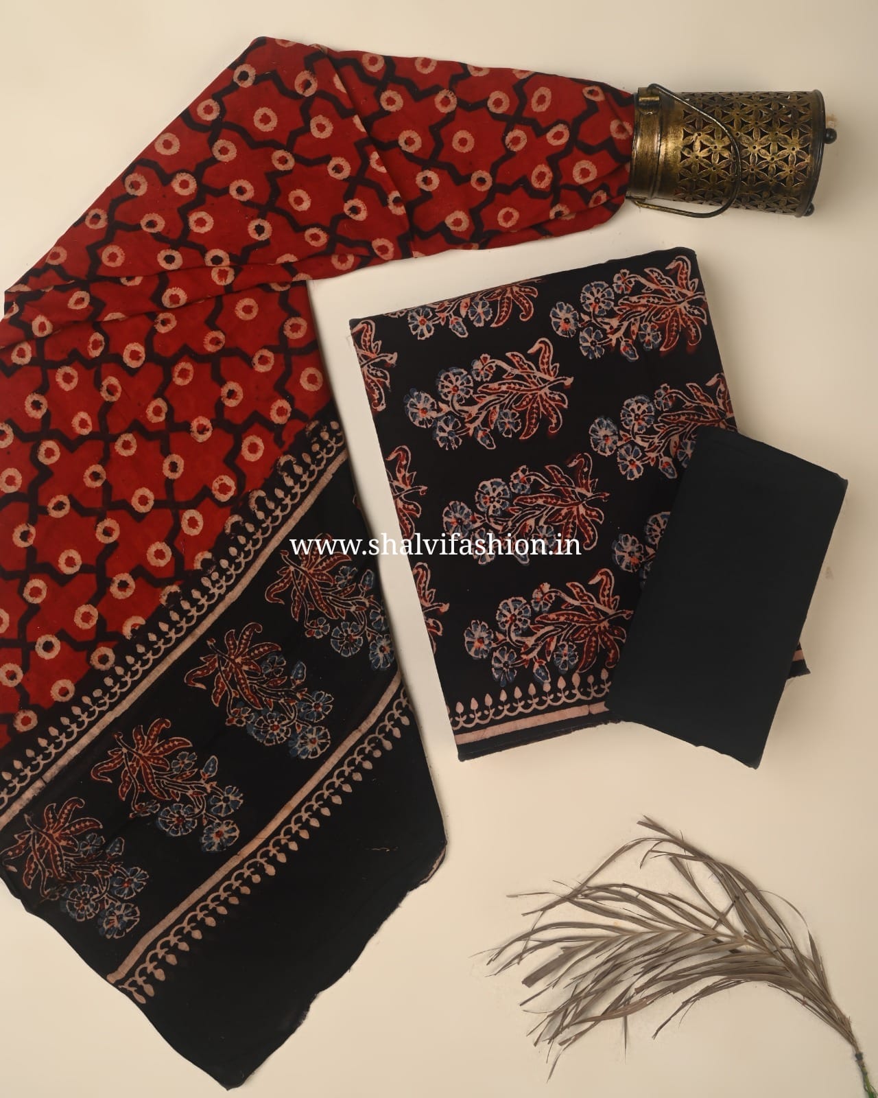 Shop ajrak print cotton suits with mulmul dupatta (PRMUL699)