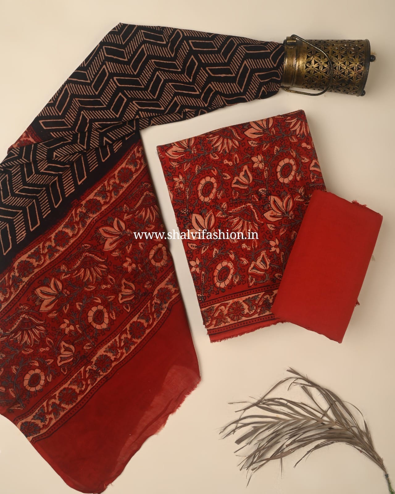 Shop ajrak prinred cotton suits with mulmul dupatta (PRMUL702)