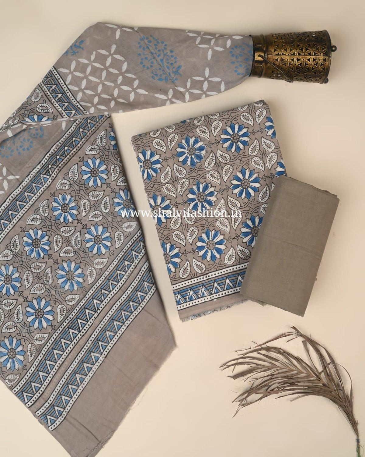 Shop jaipuri print cotton suits with mulmul dupatta (PRMUL710)