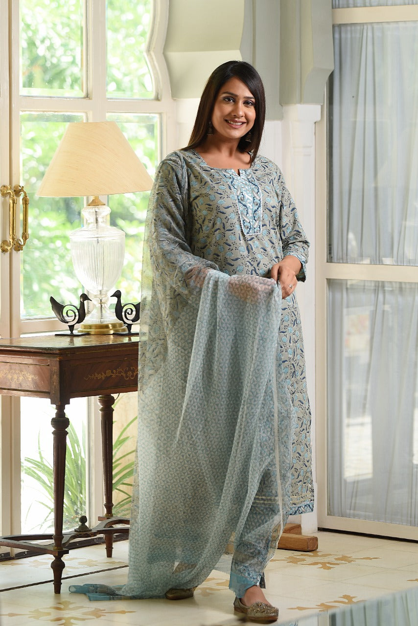 shop stitched suit set with chiffon dupatta online (CSS30CH)