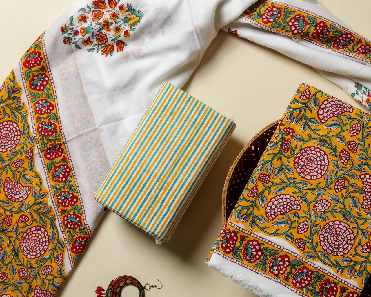 Shop Unstitched Fashion's Premium Mulmul Collection (MAL254)