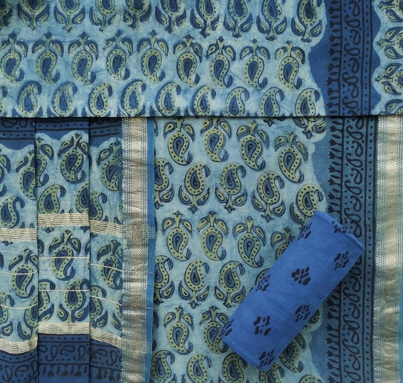 Shop maheshwari silk suit sets (MSL278)