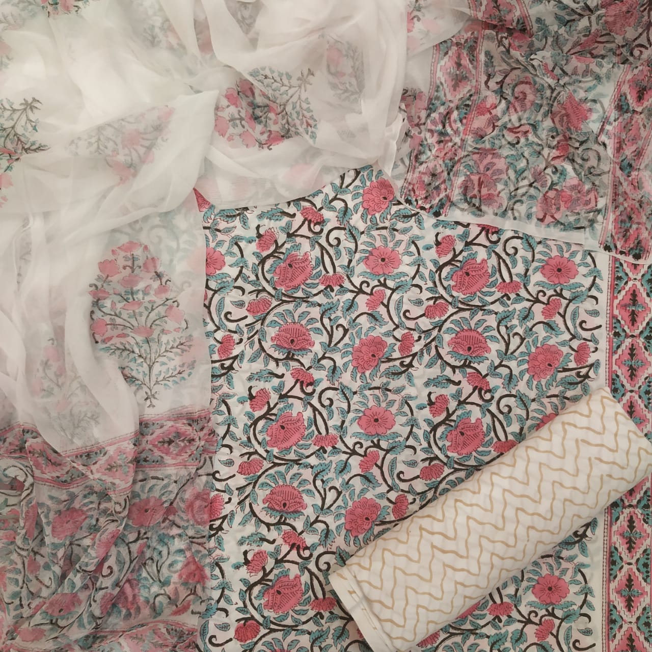 Shalvi Fashion's Premium Chiffon Collection (PCHF22) - ShalviFashion