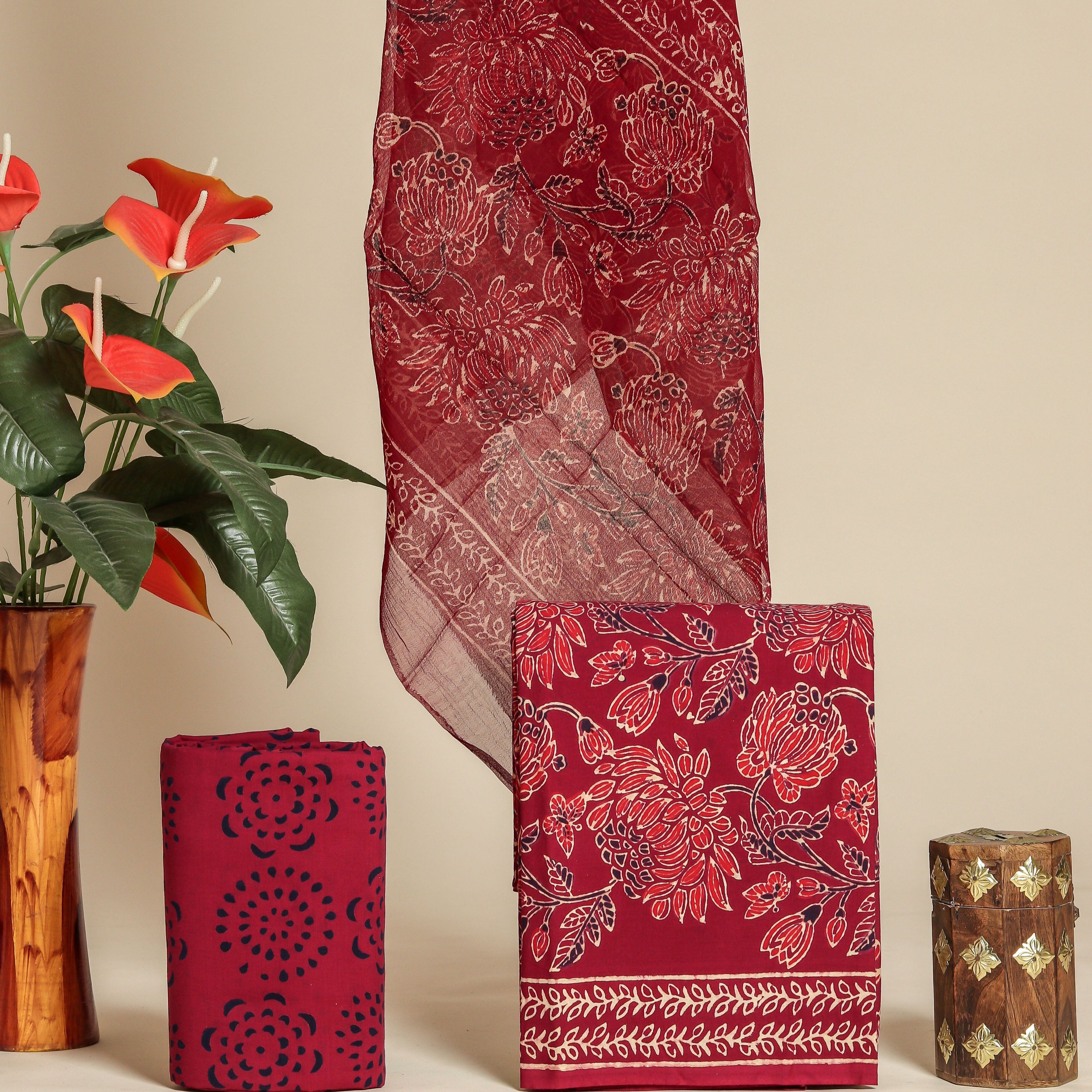 Lotus Jaal Print Cotton Suit Set with Chiffon Dupatta
