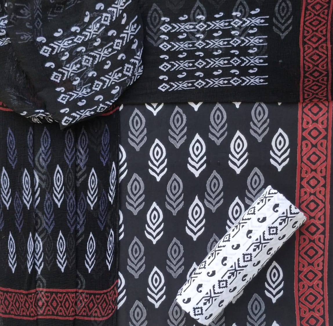 Shop chiffon dupatta cotton suits online (RCHF98)